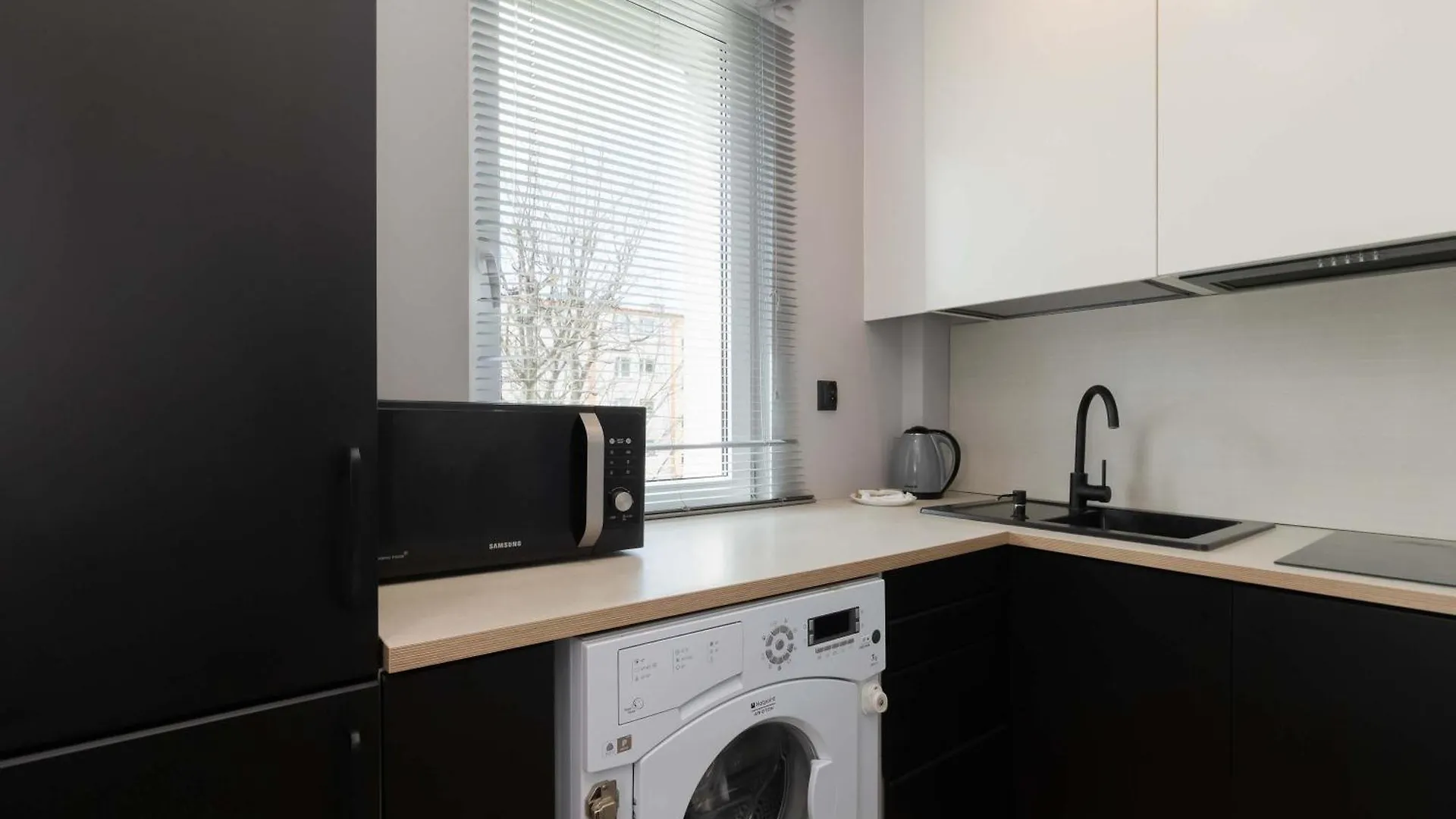 Stylish Apartment Ideal For Remote Working Close To The Sea By Noclegi Renters Gdańsk